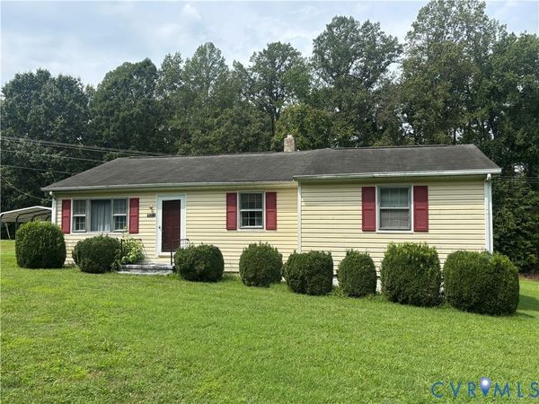 1623 W Chapel Drive , Bumpass, VA 23024