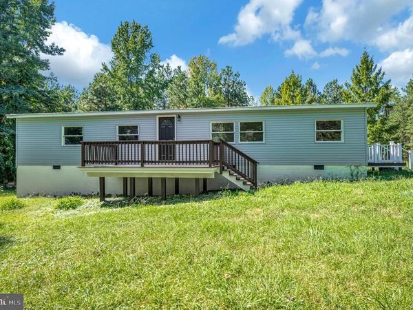 987 EASTHAM ROAD, BUMPASS, VA 23024