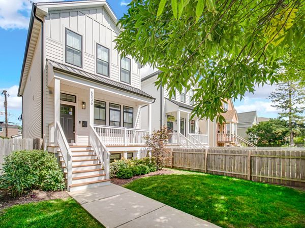 5336 W Leland Avenue , Chicago, IL 60630