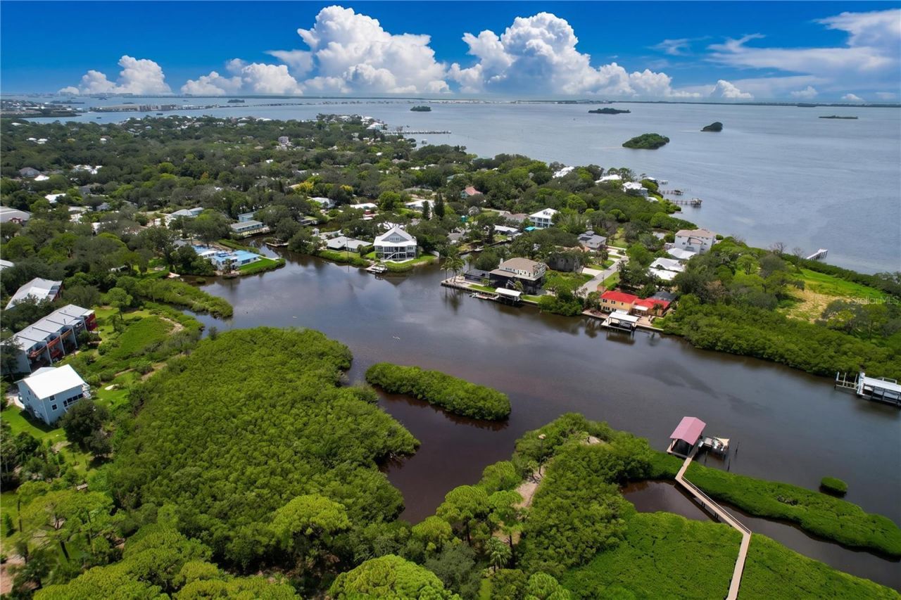 777 Claudia Lane , Palm Harbor, FL 34683 Photo