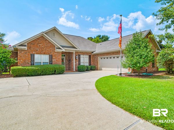314 Saint Charles Court, Fairhope, AL 36532