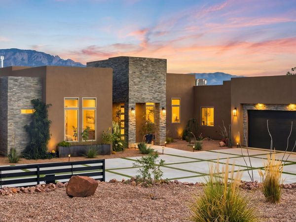 95 Todos Juntos Road , Corrales, NM 87048