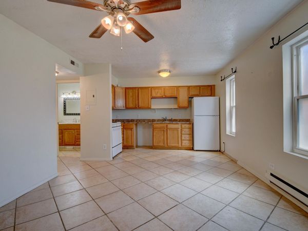 12333 Mountain Road NE, Unit E, Albuquerque, NM 87112