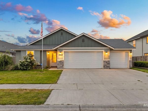 1723 W Lava Ave, Nampa, ID 83651