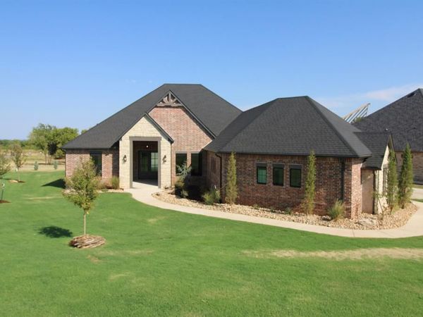 1330 Pedras Place, Newcastle, OK 73065