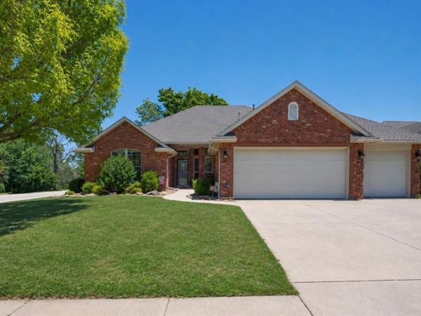 3424 Valley Hollow , Norman, OK 73071