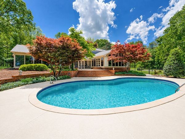 414 Bellwood Dr , Dickson, TN 37055