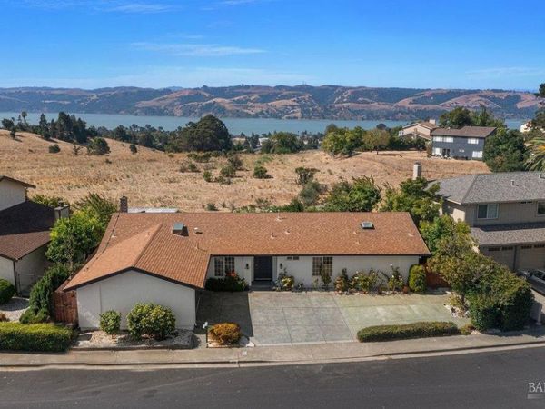 406 Larkin Drive, Benicia, CA 94510
