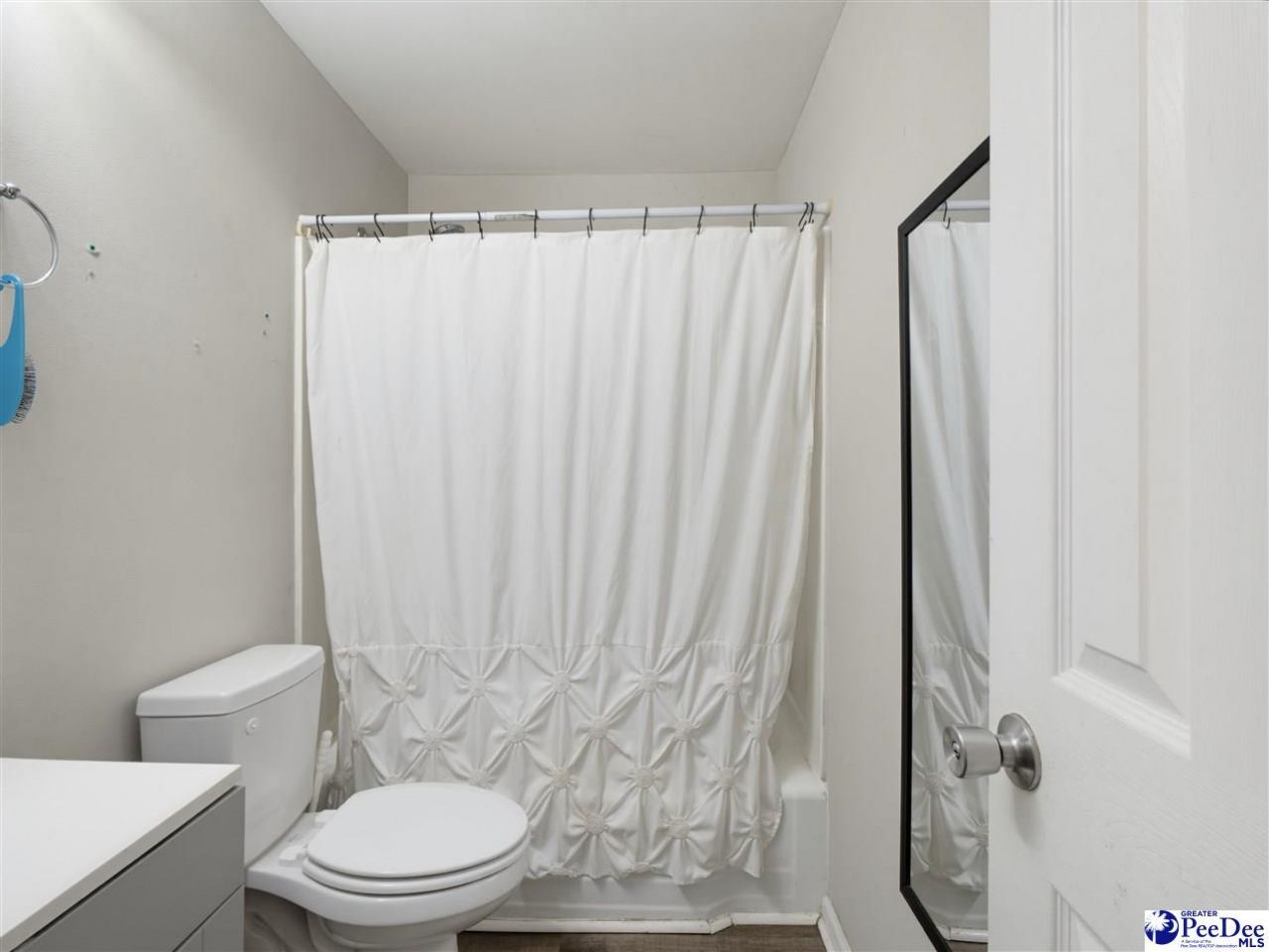 607 Smith Street Photo 15