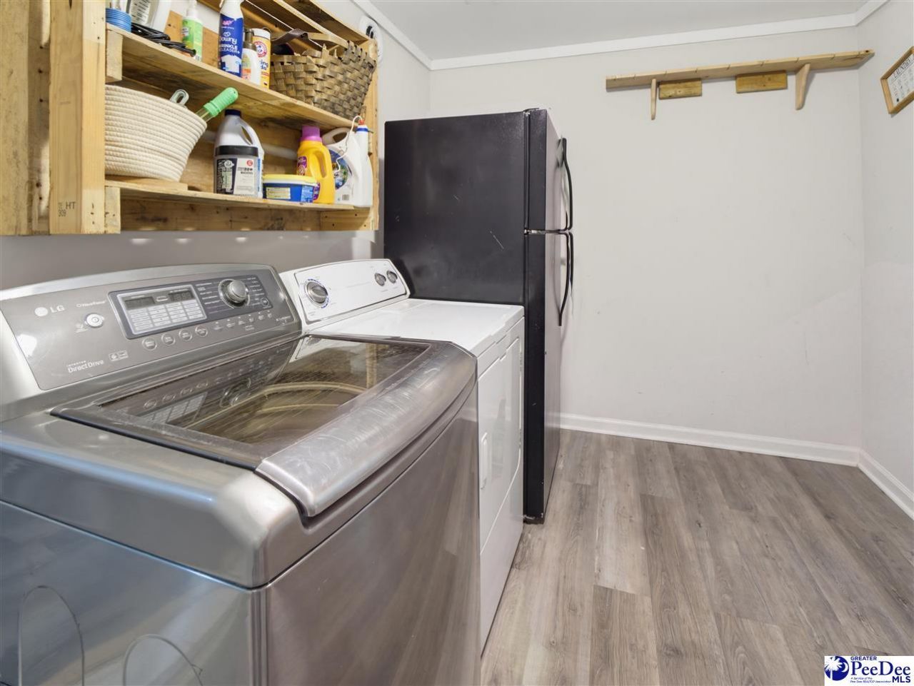 607 Smith Street Photo 22