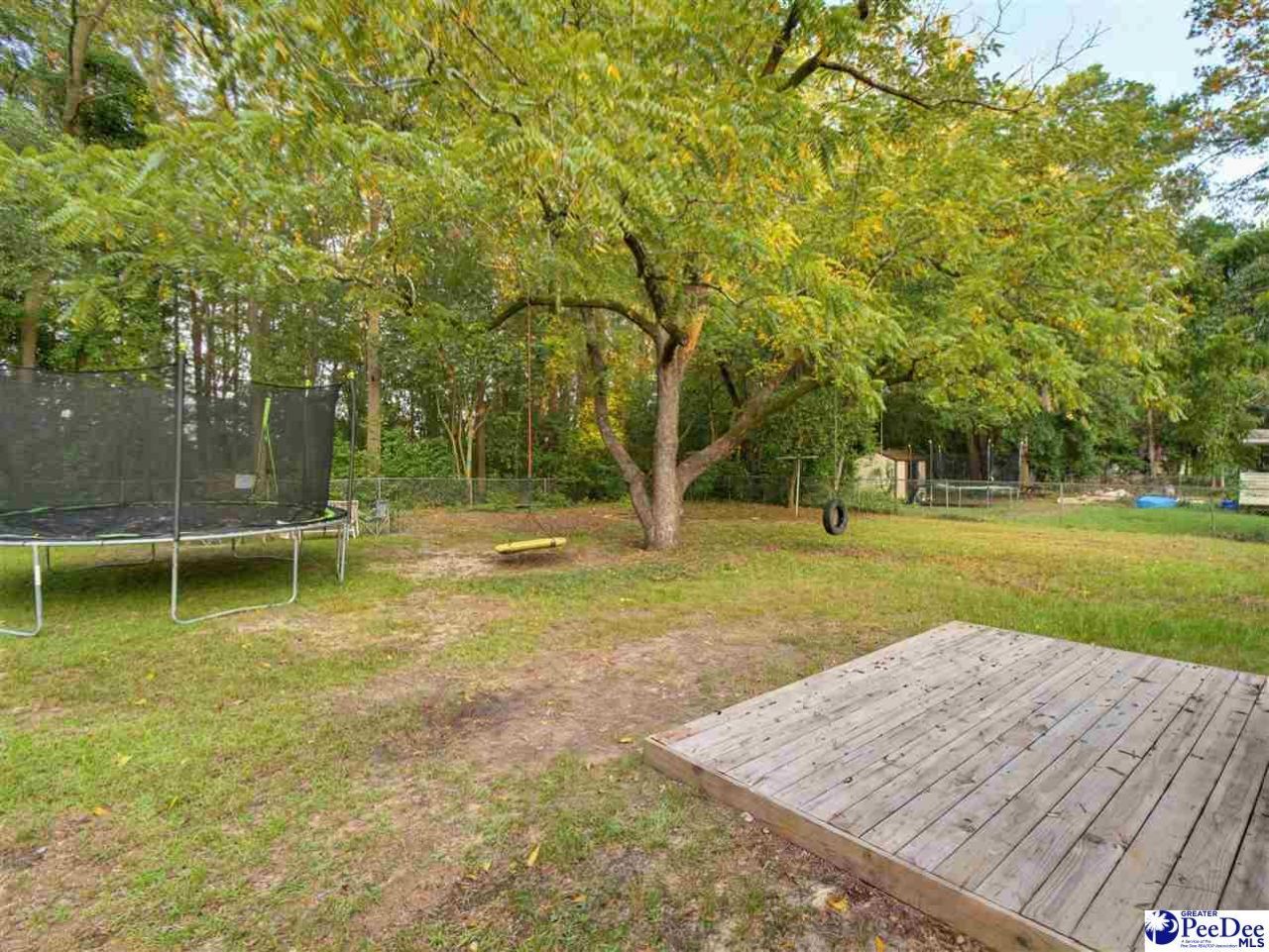 607 Smith Street Photo 23