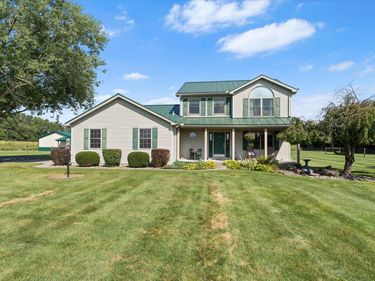 70345 Deer Run, Edwardsburg, MI 49112