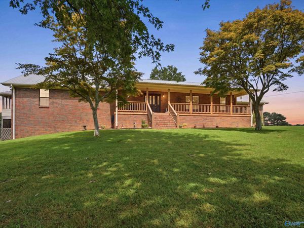 1895 Fry Gap Road, Arab, AL 35016