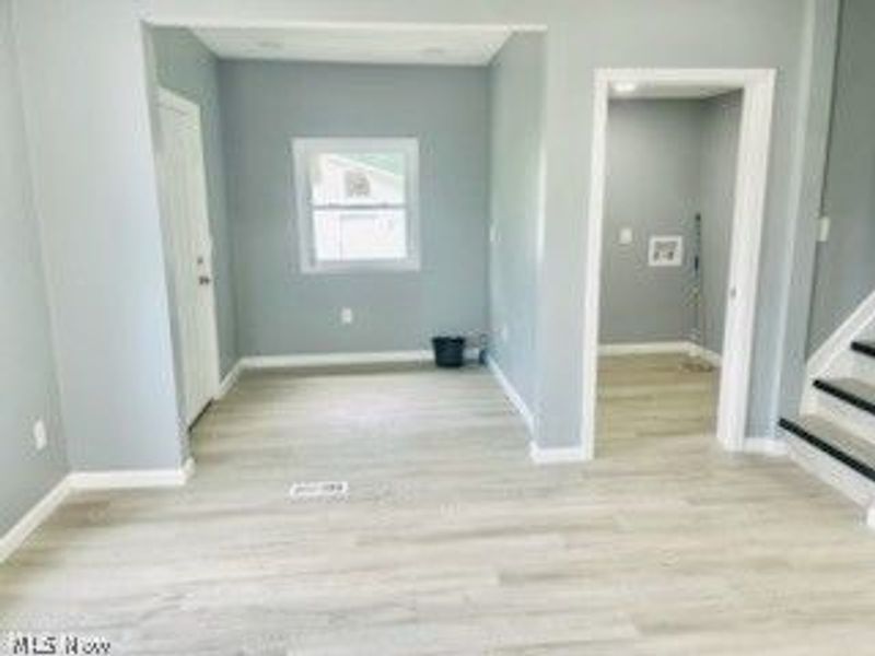 1527 W 19th Street, Lorain, OH 44052 Photo 12