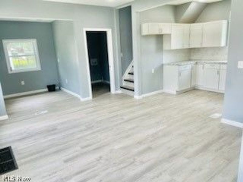1527 W 19th Street, Lorain, OH 44052 Photo 8