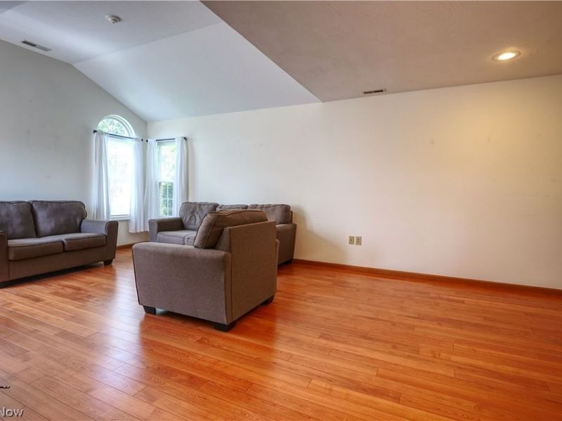4501 Hunters Chase Lane, Wooster, OH 44691 Photo 4