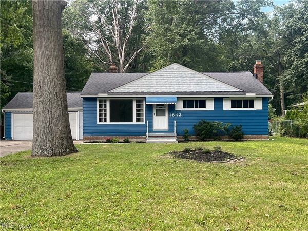 1842 Columbia Road , Westlake, OH 44145