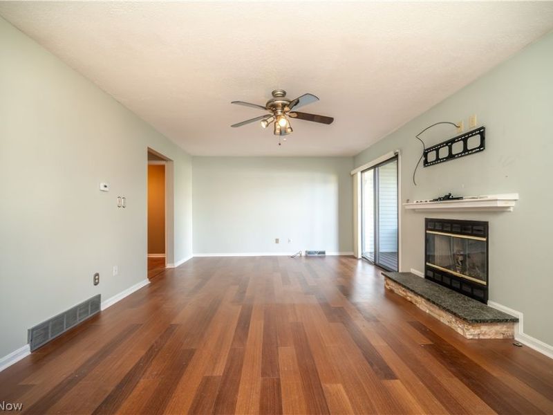 3730 Mercedes Place, Unit 4, Canfield, OH 44406 Photo 13