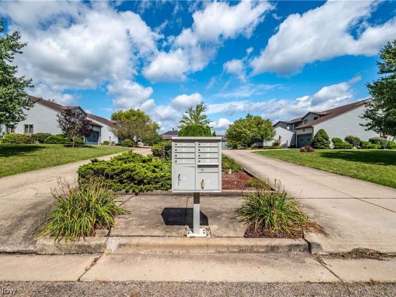 3730 Mercedes Place, Unit 4, Canfield, OH 44406 Photo 39