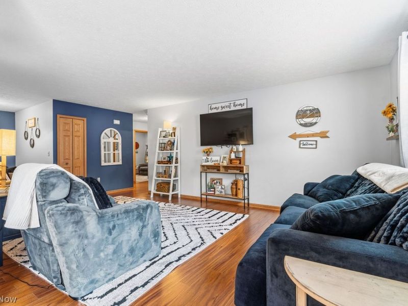 6192 Apple Street, Louisville, OH 44641 Photo 10