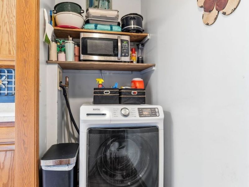 6192 Apple Street, Louisville, OH 44641 Photo 16