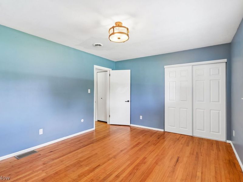 37532 Harlow Drive, Willoughby, OH 44094 Photo 9