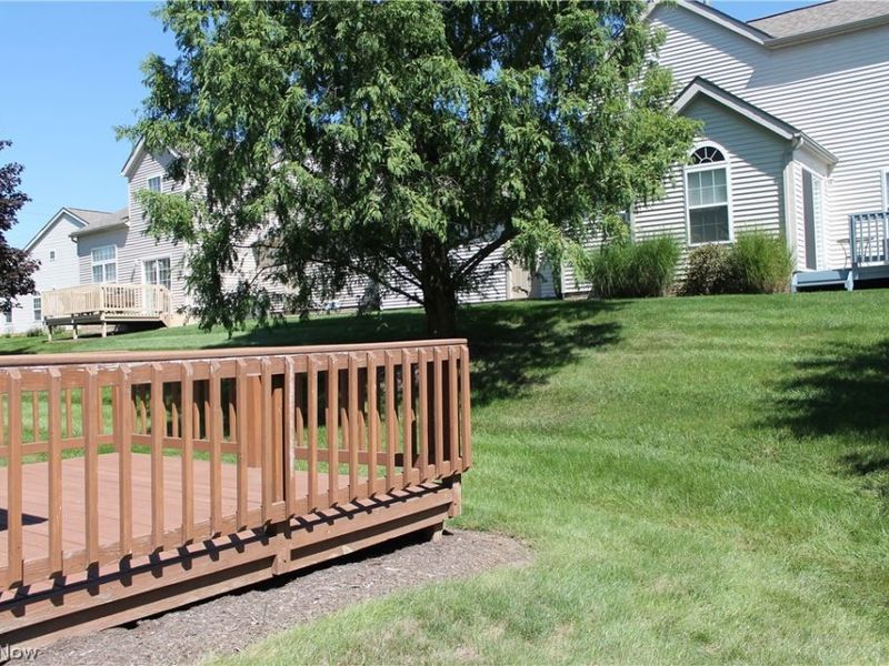 8739 Robinwood Terrace, Macedonia, OH 44056 Photo 24