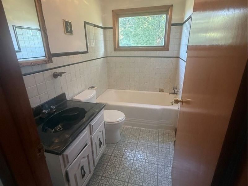 5771 Merwin Chase Road, Brookfield, OH 44403 Photo 11