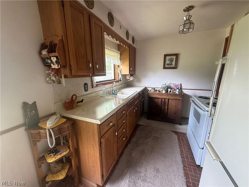 5771 Merwin Chase Road, Brookfield, OH 44403 Photo 7