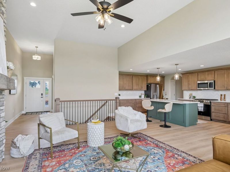 2301 Ledgestone Drive NW, Uniontown, OH 44685 Photo 5