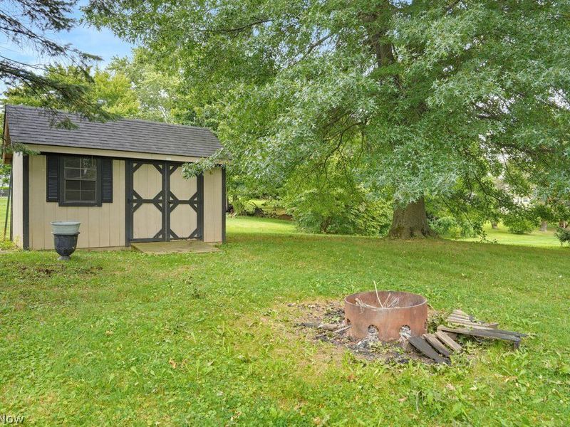 3112 Phillips Drive SW, Canton, OH 44706 Photo 40