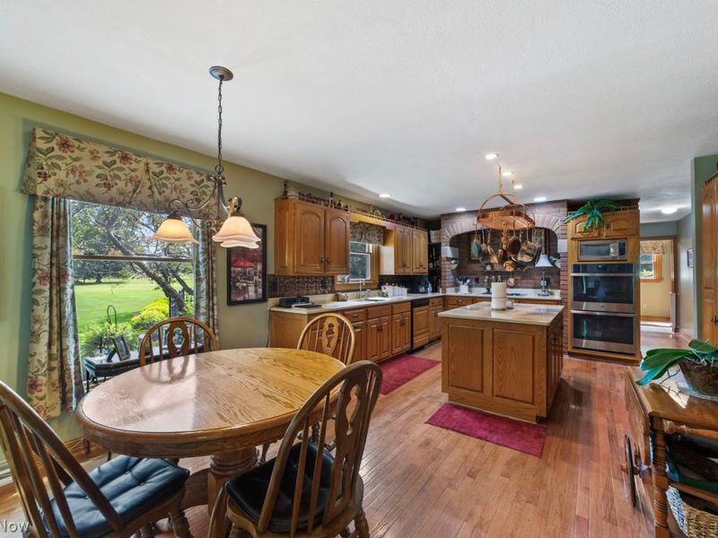 48252 Tina Lane, Amherst, OH 44001 Photo 16