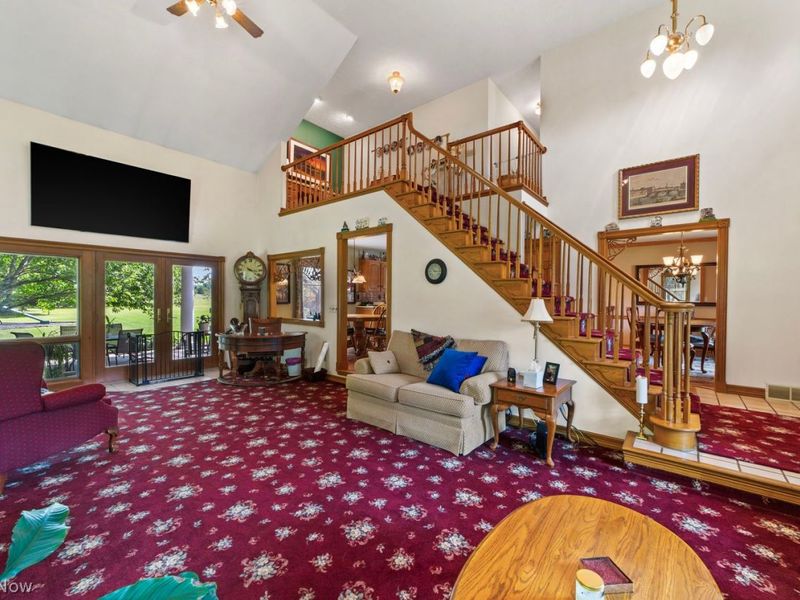 48252 Tina Lane, Amherst, OH 44001 Photo 4