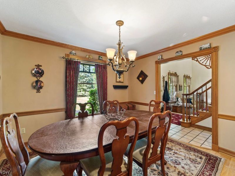 48252 Tina Lane, Amherst, OH 44001 Photo 8