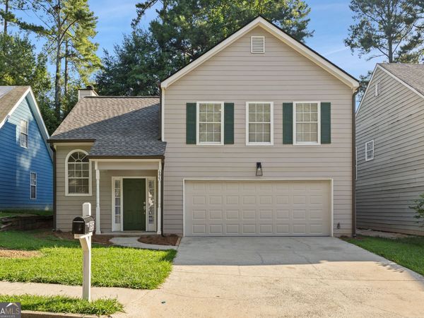 695 Durham Ridge Drive NW, Lilburn, GA 30047