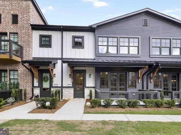 947 Willingham Drive, Unit 2, Hapeville, GA 30354
