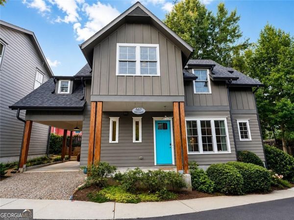 667 Juneberry Lane SE, Atlanta, GA 30316