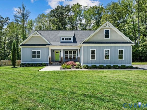 7069 Autumn Peak Circle, Hanover, VA 23116