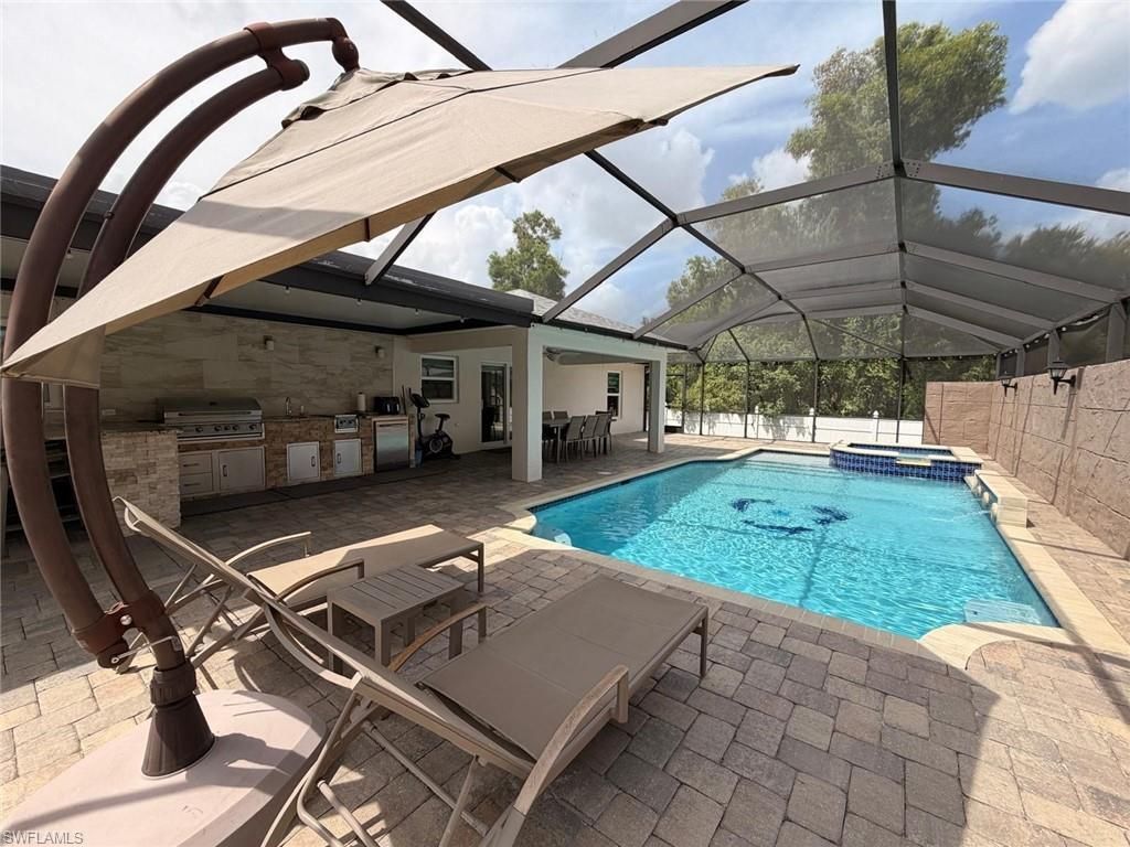 8164 San Carlos Blvd, Fort Myers, FL 33967 Photo