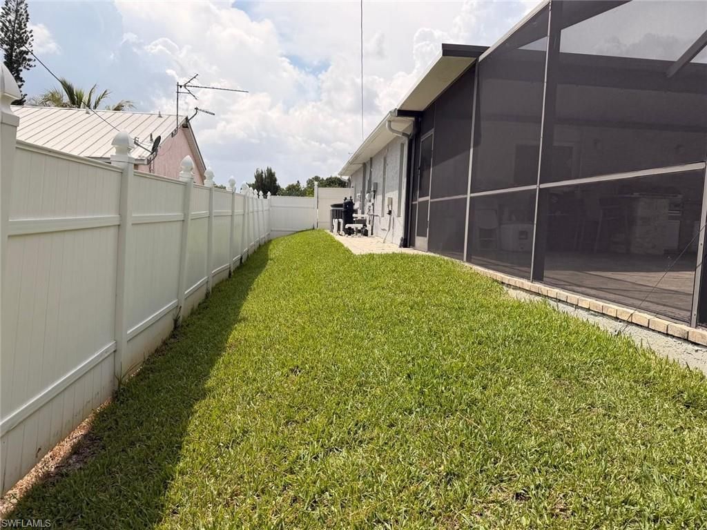 8164 San Carlos Blvd, Fort Myers, FL 33967 Photo