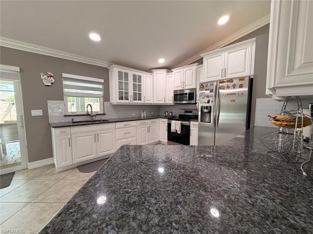 8164 San Carlos Blvd, Fort Myers, FL 33967 Photo