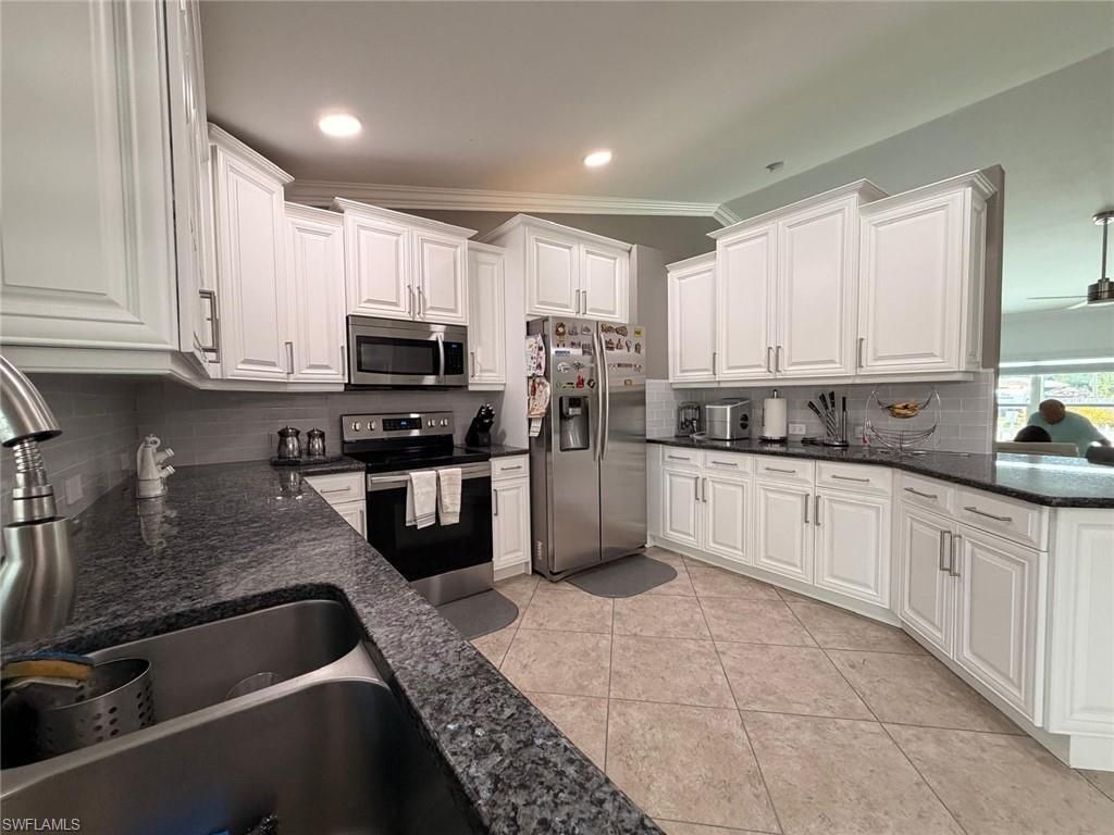 8164 San Carlos Blvd, Fort Myers, FL 33967 Photo