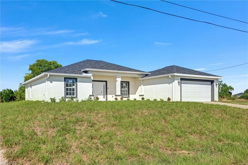 4106 NE 14th Pl, Cape Coral, FL 33909 Photo