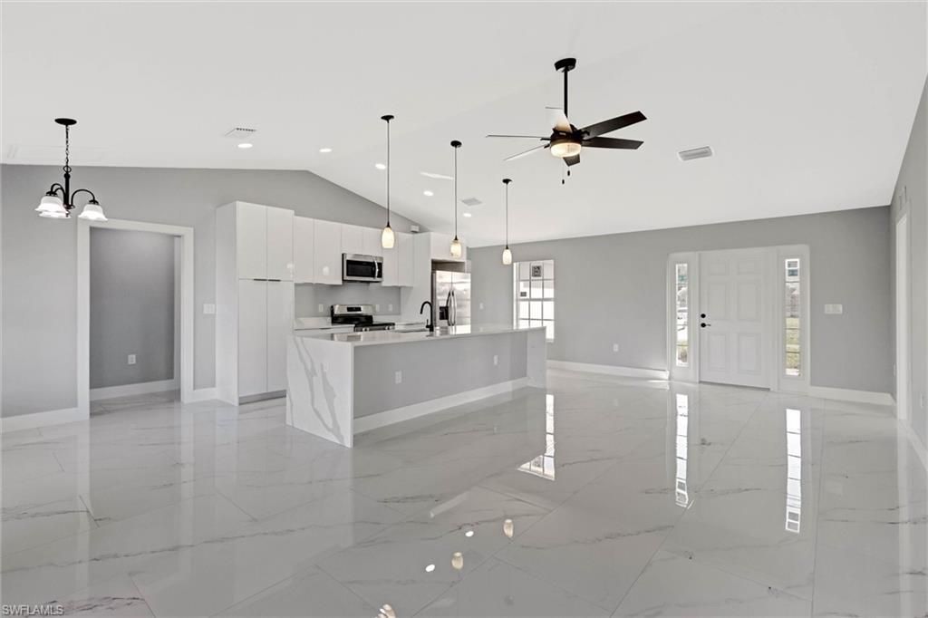 4106 NE 14th Pl, Cape Coral, FL 33909 Photo