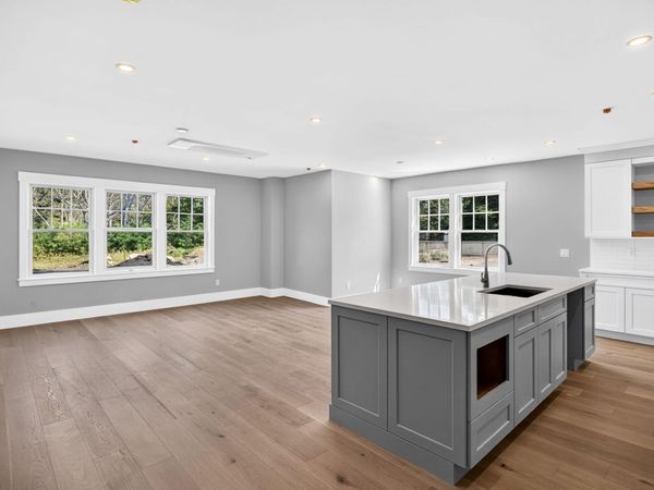 533 Woods Hole Road , UNIT E102, Woods Hole, MA 02543