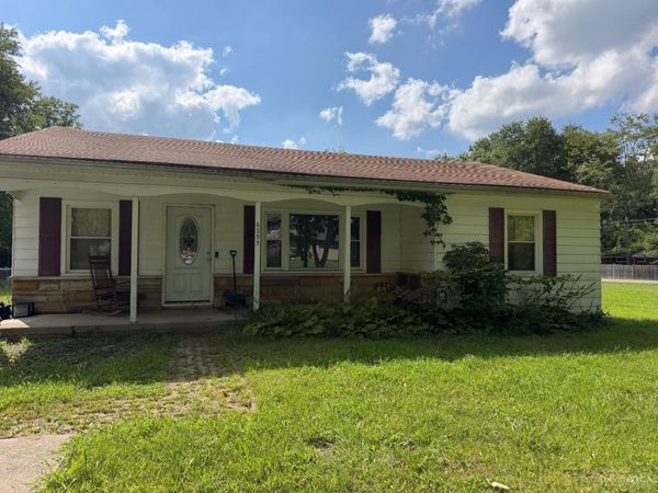 6295 State Route 132, Goshen, OH 45122