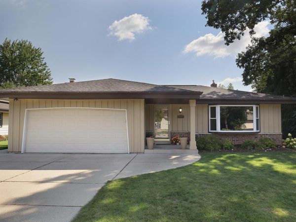 5000 S 65th STREET, Greenfield, WI 53220