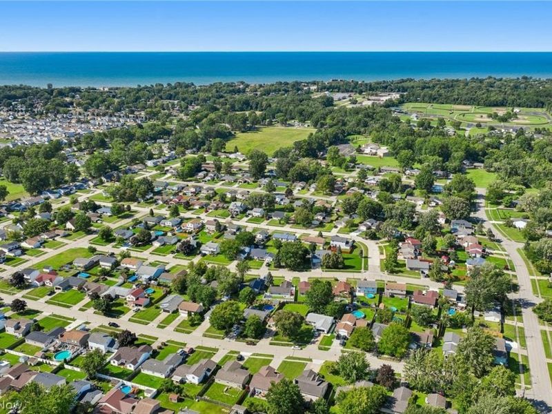 2711 W 39th Street, Lorain, OH 44053 Photo 48