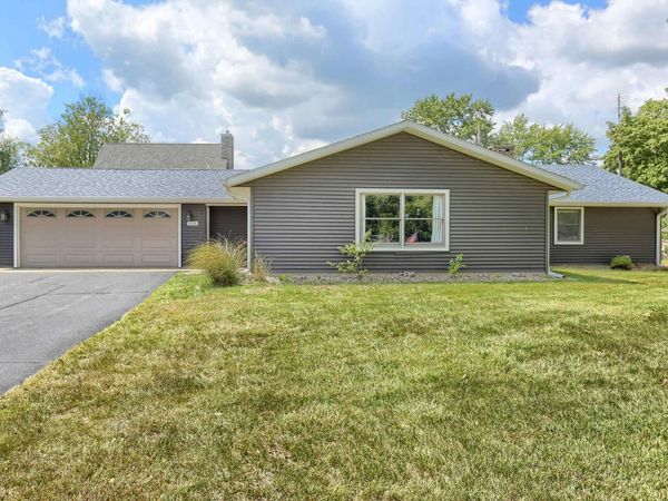 115 B42 Lane, Leesburg, IN 46538