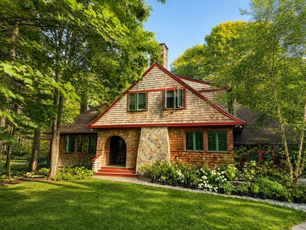 5 Boatswain Lane, Kennebunkport, ME 04046